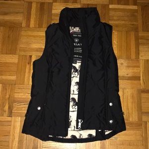 Ariat black vest